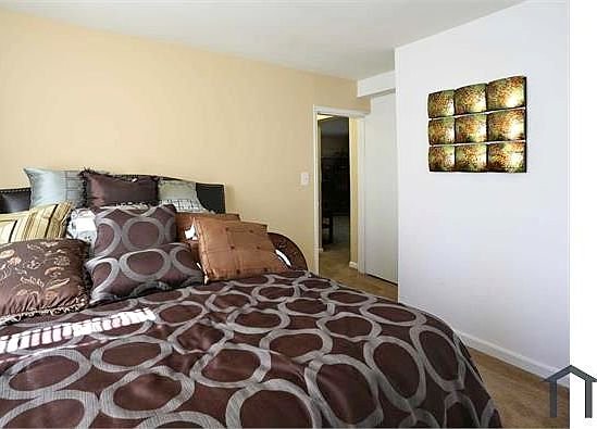 1103 N Woodington Rd, Baltimore, MD